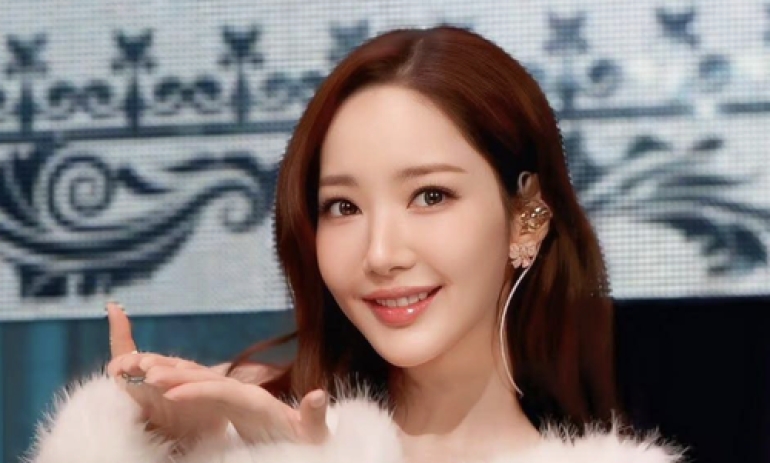 Park Min Young nên dừng lại