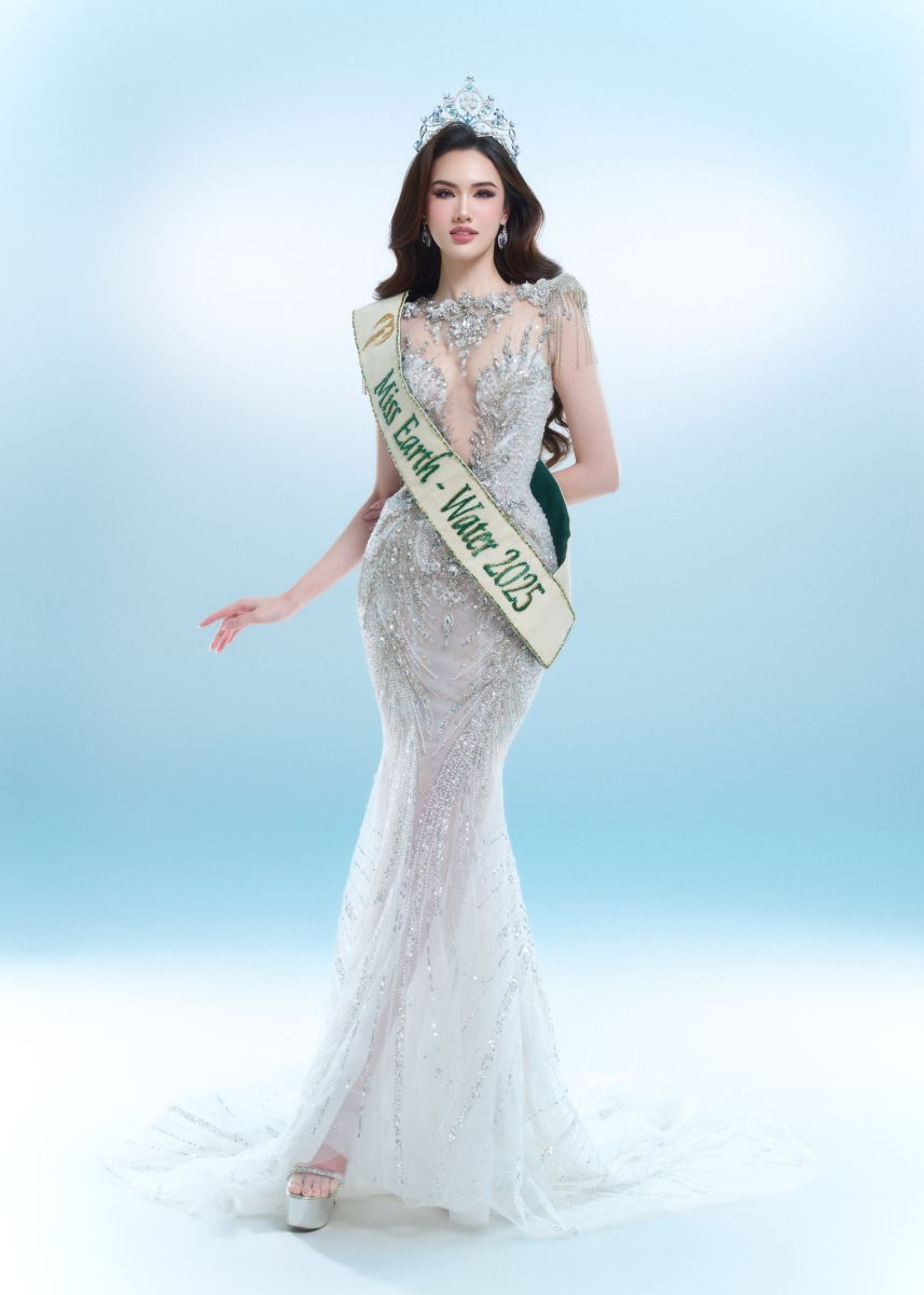 Nụ cười rạng rỡ và thần thái tự tin của Trịnh Mỹ Anh – minh chứng cho danh hiệu Miss Earth Water.